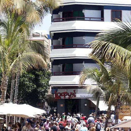 Con Balcon En La Playa De Canteras Lägenhet